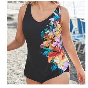 New Plus Size 5X 32 Sarong One
Piece Skirted Swimsuit Swimsuits For All
